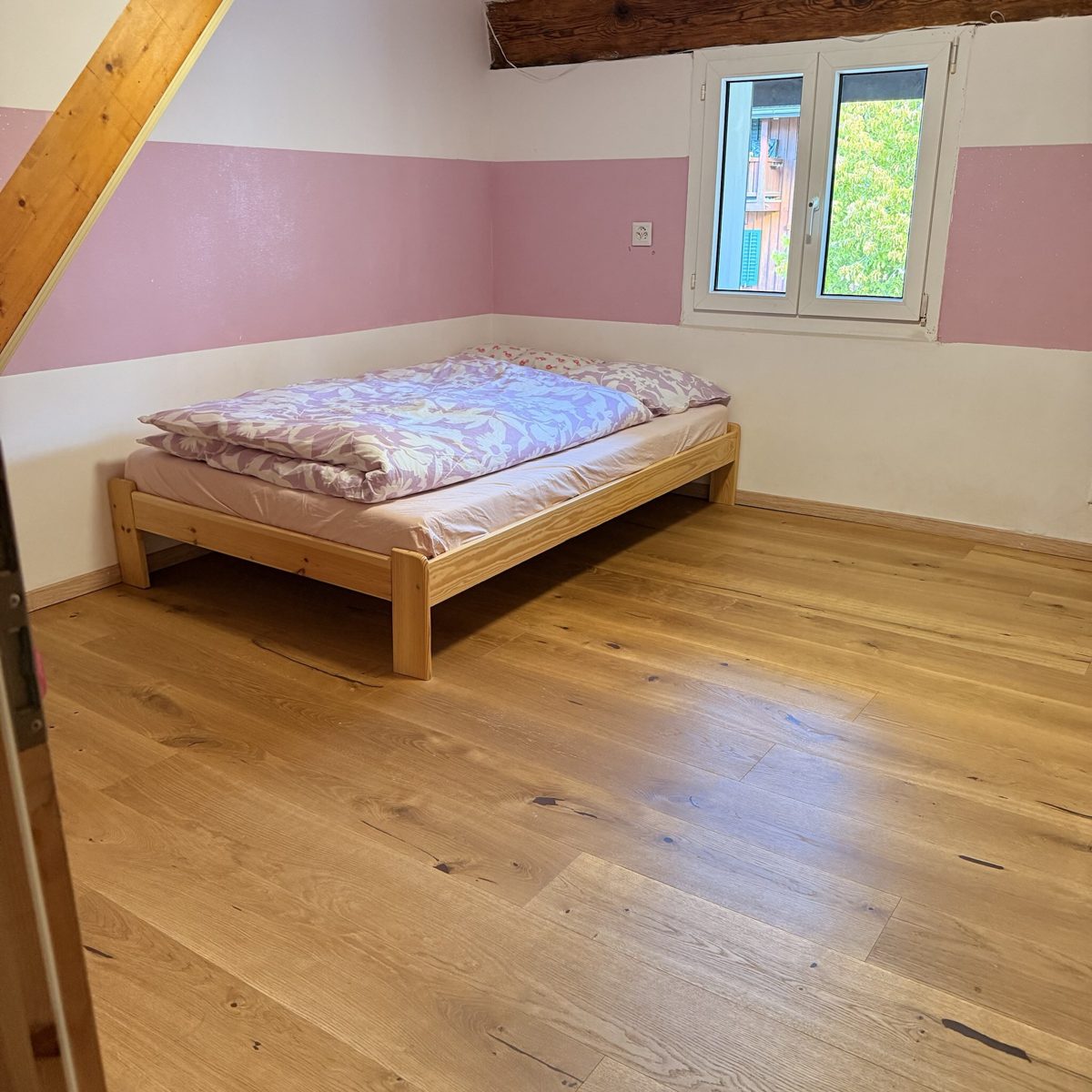 Cozy Swiss Hub – bedroom 3